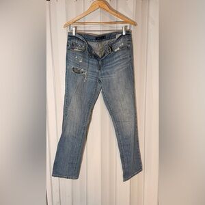 Levi's Women's Light Wash Straight-Leg Jeans